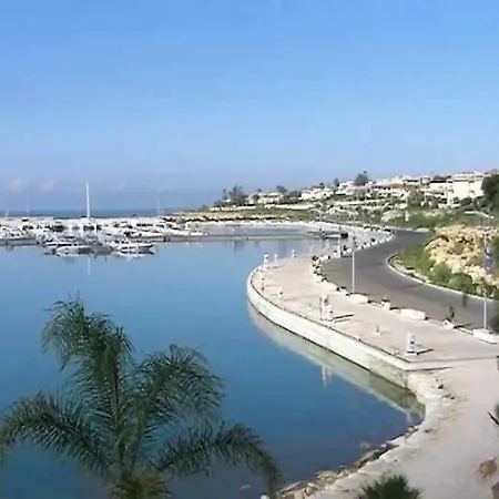 Casa Vacanze Felce Apartment